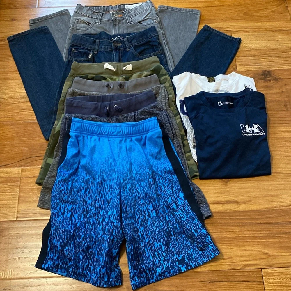 Boys 10 years old bundle sale - Picture 1 of 4